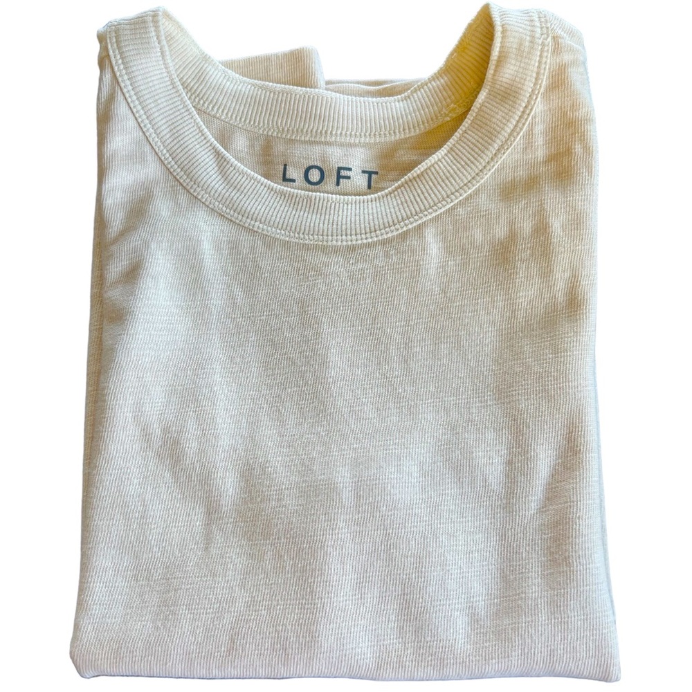 FINAL MARKDOWN. LOFT Anne Taylor simple/class sleeveless 100% cotton top
